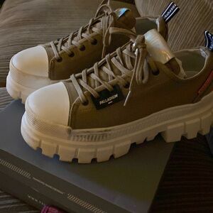 PALLADIUM platform shoes